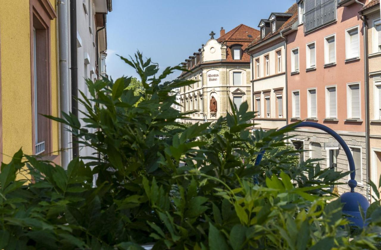 Apartments Im Cafe Einstein Freiburg im Breisgau Exterior foto